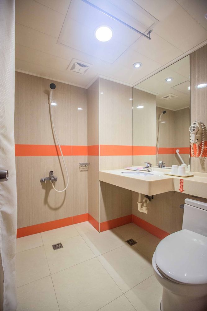 KKS Hotel Standard Double Room, 2 Twin Beds 5