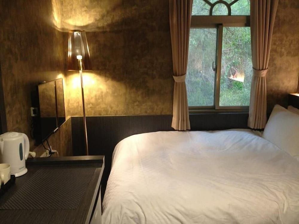 Classic Room, Private Bathroom, City View