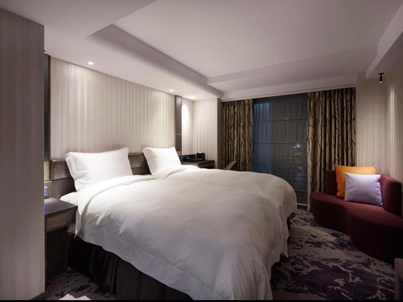 undefined At Home Hotel Ximen 8