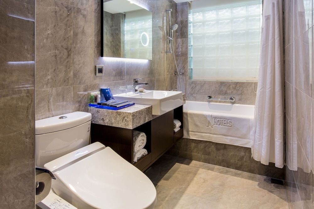 K Hotels Taipei Tianjin Deluxe Double Room (No Window) 4