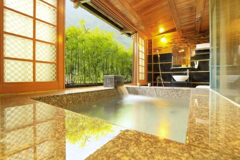 undefined Full Moon Spa 2