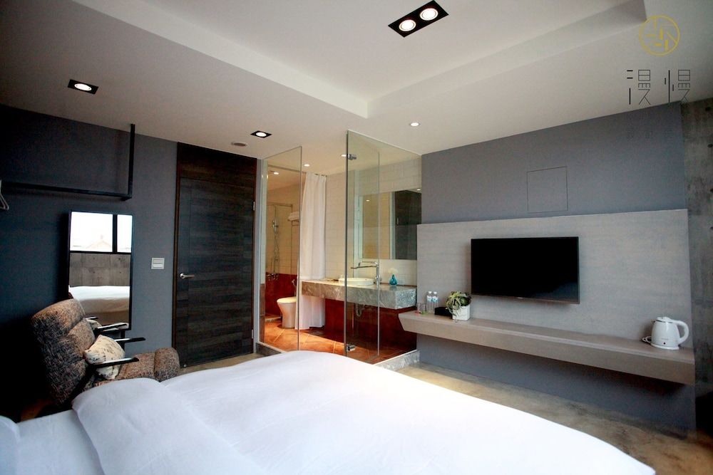 ManMan Deluxe Double Room 6