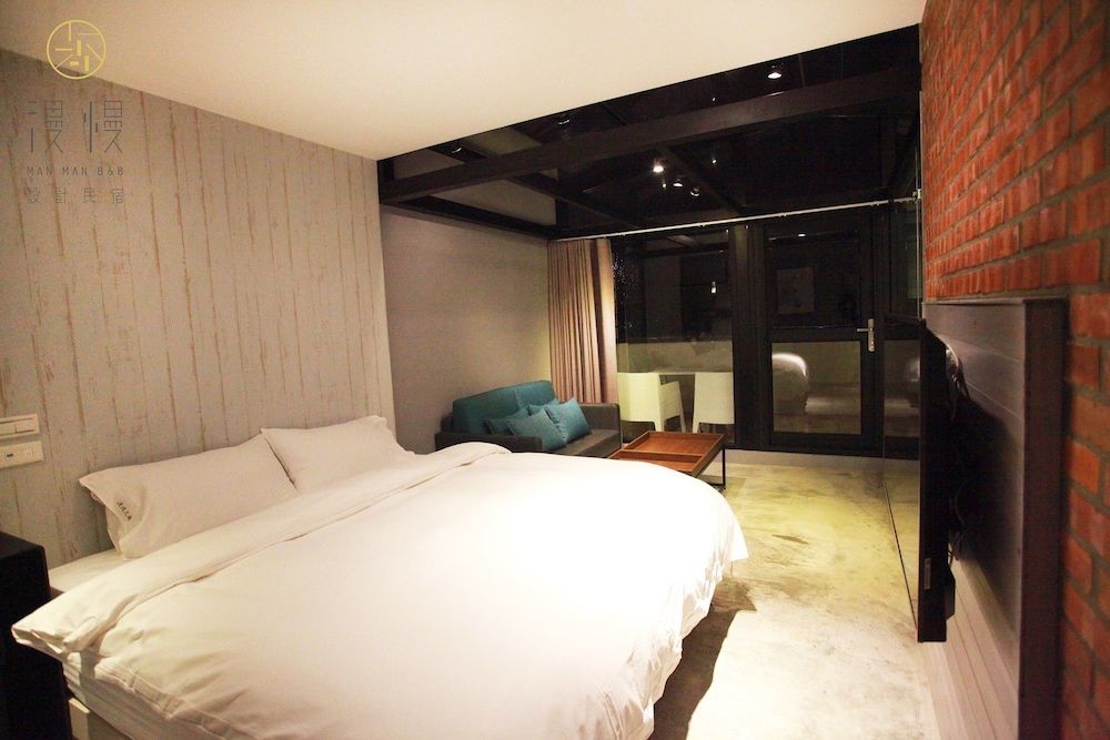 ManMan Luxury Double Room 3