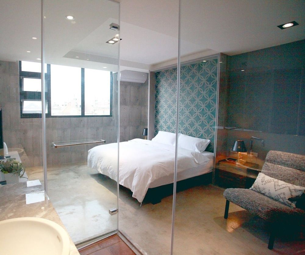 ManMan Deluxe Double Room 11