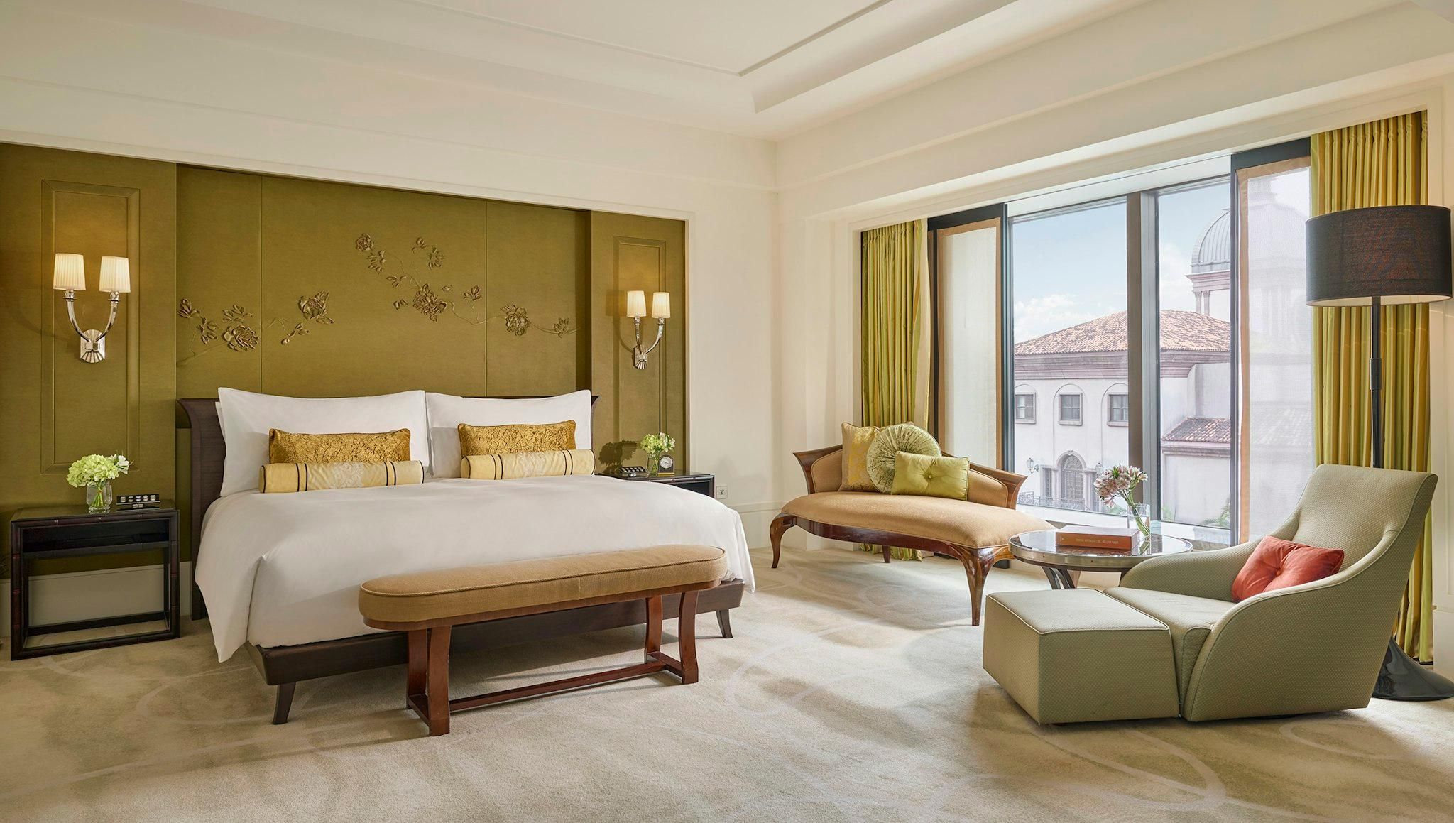 Club Mandarin Room King