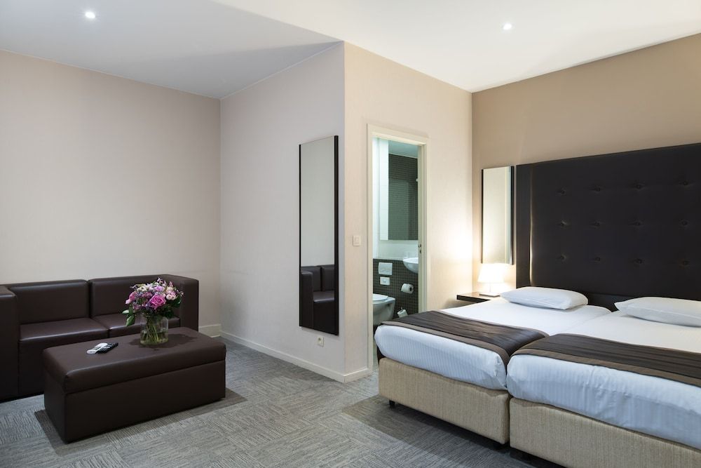 undefined Hotel Chambord