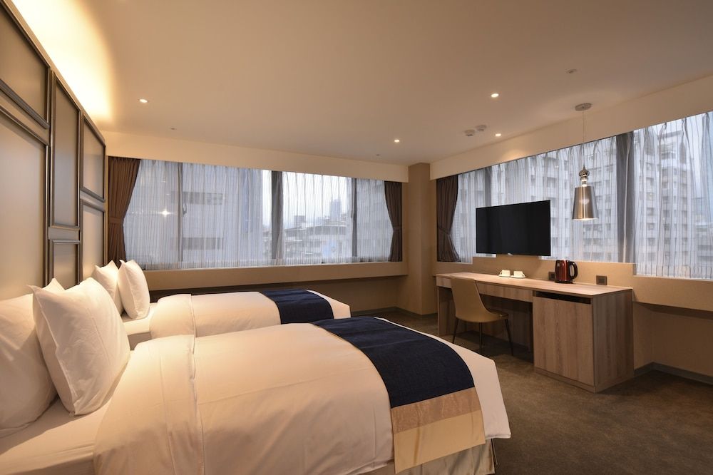 Green World Hotels ZhongXiao Executive Twin Room, 2 Twin Beds 5