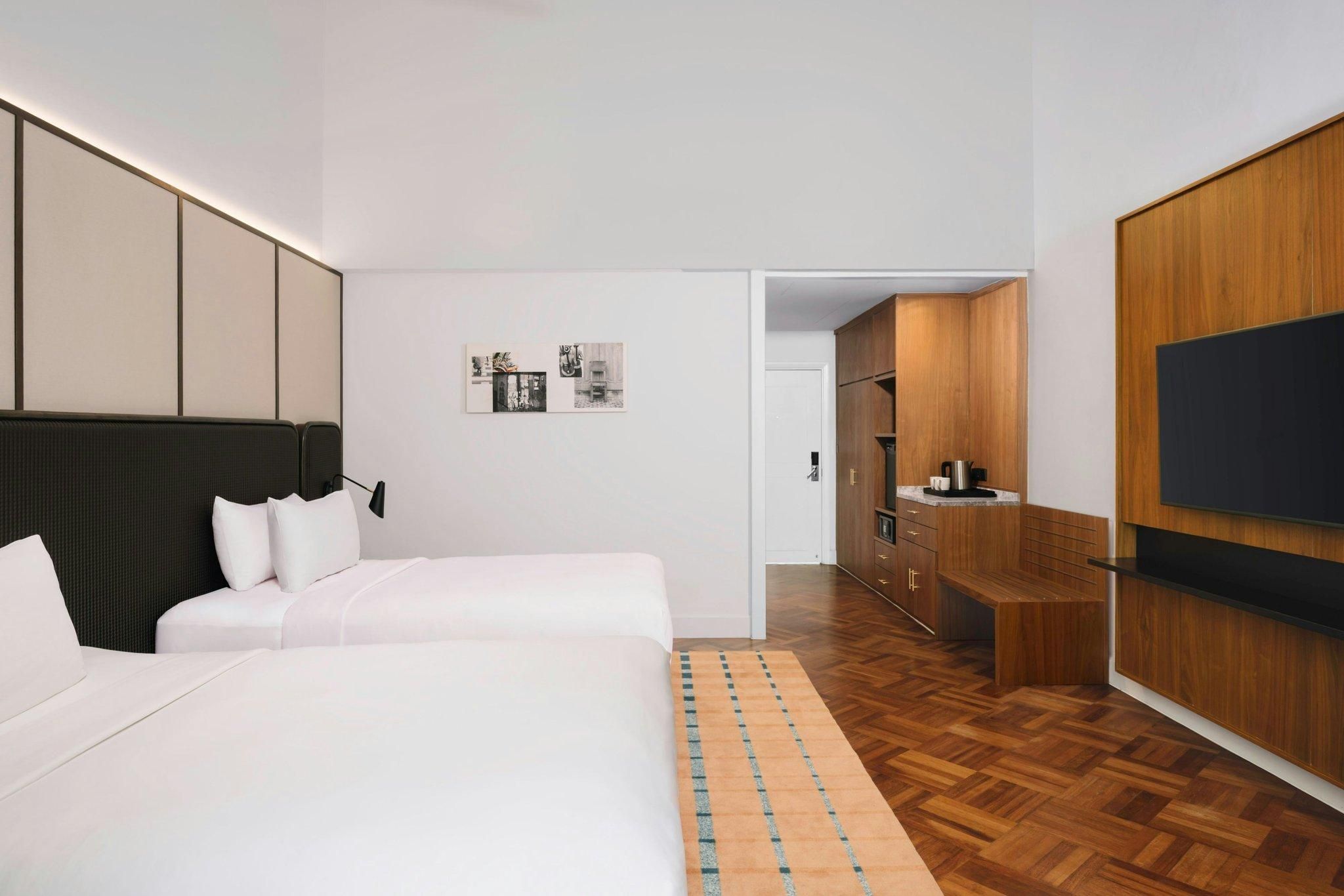 Premier, Guest room, Twin, Garden view