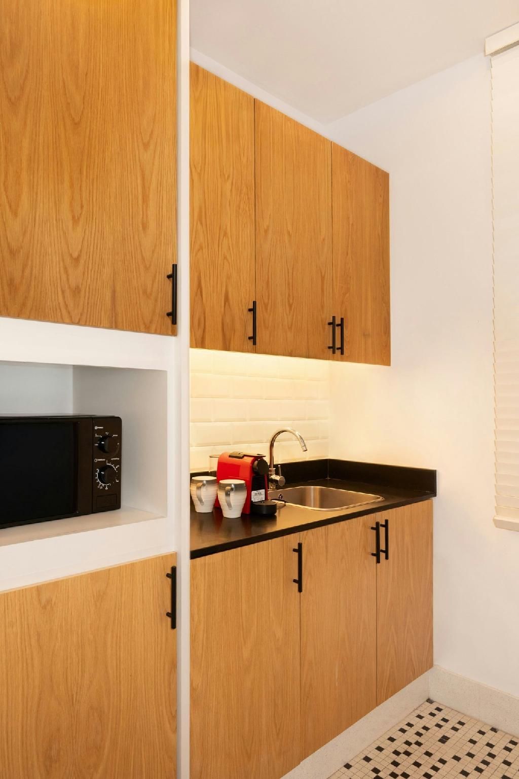 Grand Premier, 2 room Suite, Bedroom 1: 1 King, Bedroom 2: 1 King, Sea facing view, Balcony: 2