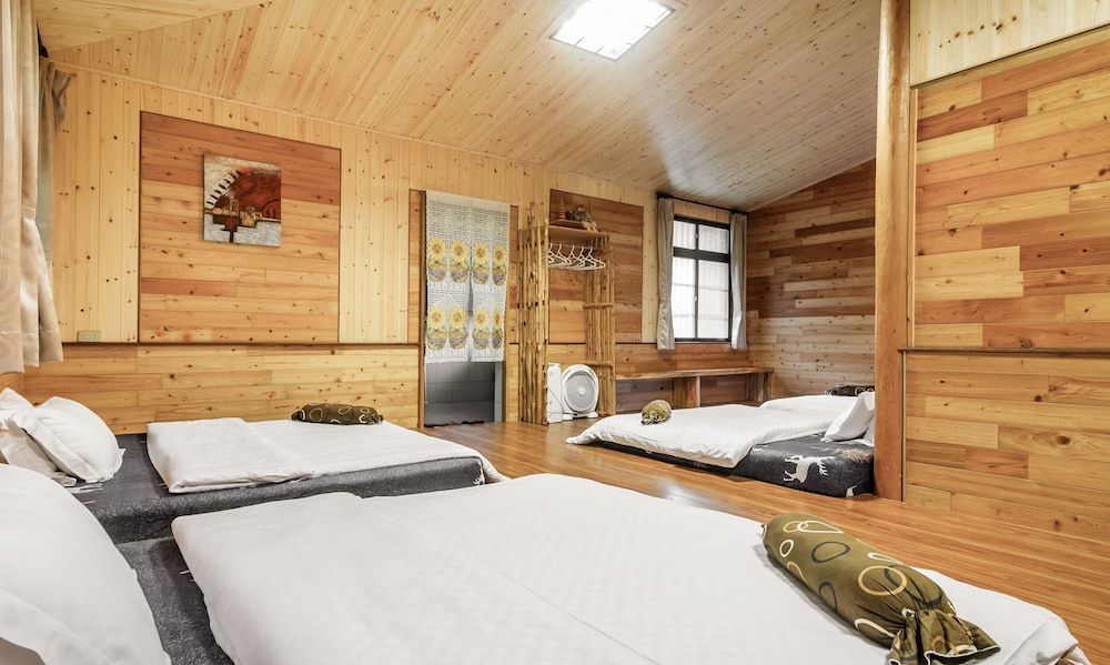 Seeking - Alishan Sunrise Superior Family Room for Six 6