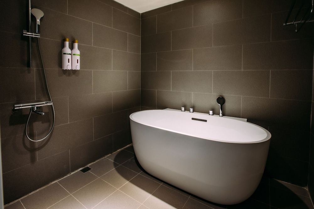 Mega Hotel Superior Quadruple Room, 2 Double Beds, Bathtub 20