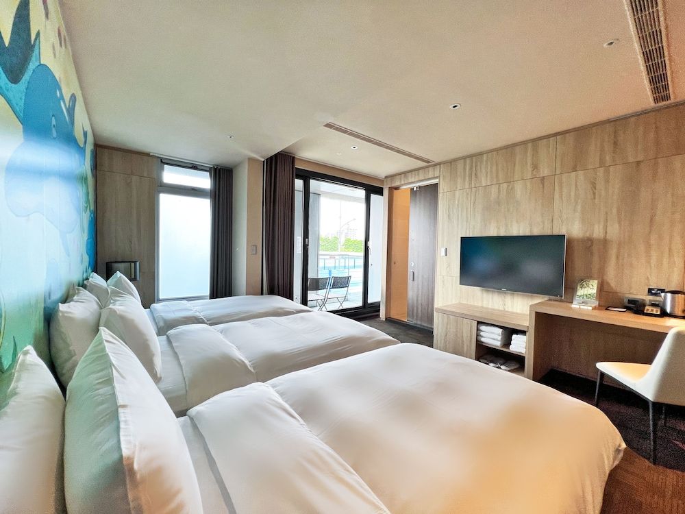 Balcony Room ( Triple Bed )