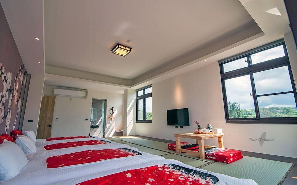 Yulaikung B&B Family Quadruple Room, Valley View 6