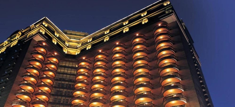 undefined Hotel RegaLees 7