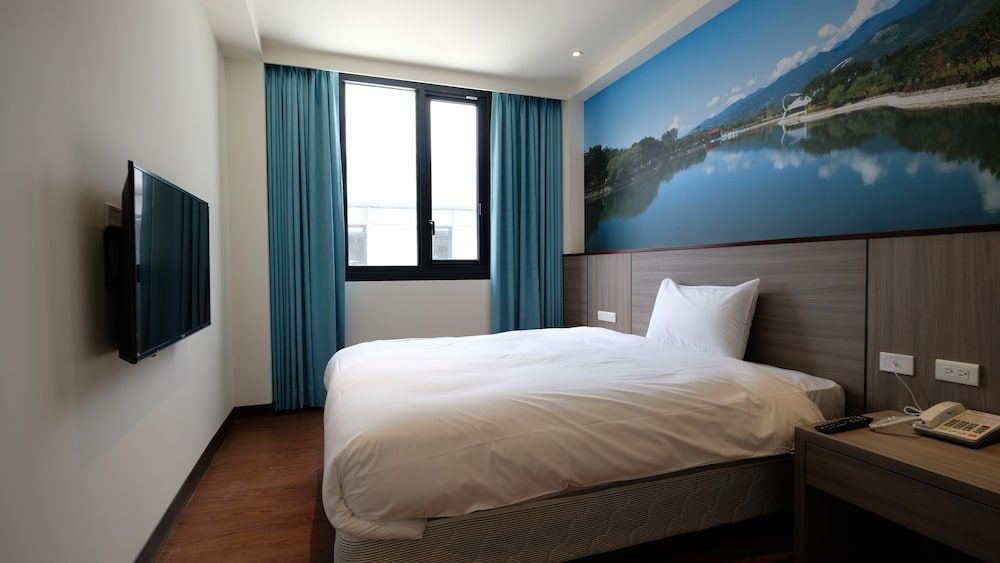 Chii Lih Hotel - Su Ao Superior Double Room, 1 Double Bed 4