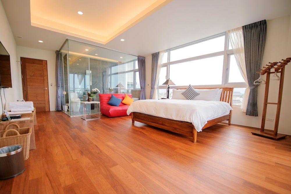 Dreams Come True B&B Double Room, Accessible, Courtyard View (Shidare cherry) 2