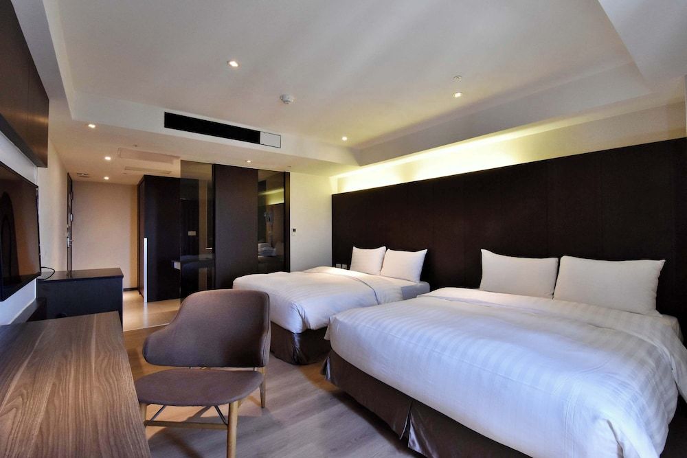 Business Quadruple Room, Non Smoking, Ensuite (Actual room may vary from the photos)