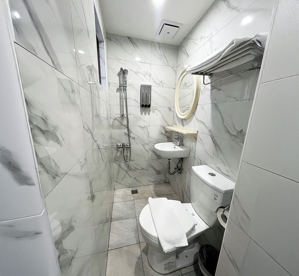 Light hostel - Chiayi Basic Single Room 4