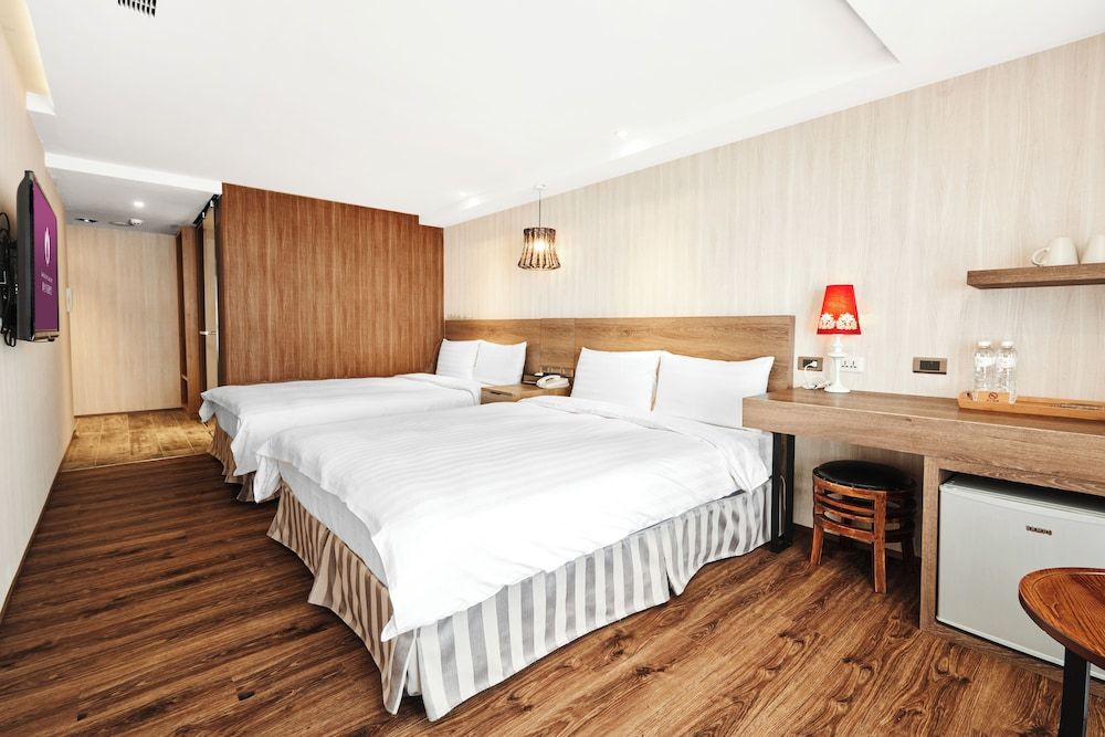 Deluxe Quadruple Room