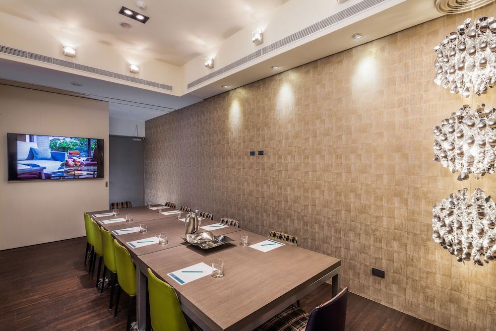 undefined Lacle Hotel - Luzhou Taipei 10