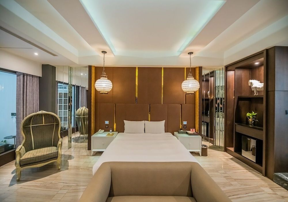 Feng Cai Motel Deluxe Double Room (Check-in after 8PM) 30