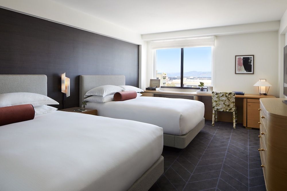 Premium Room, 2 Queen Beds, City View