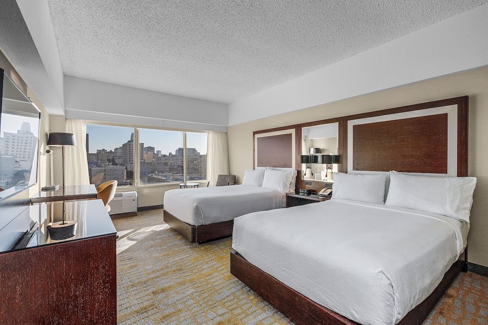 undefined Holiday Inn Golden Gateway by IHG