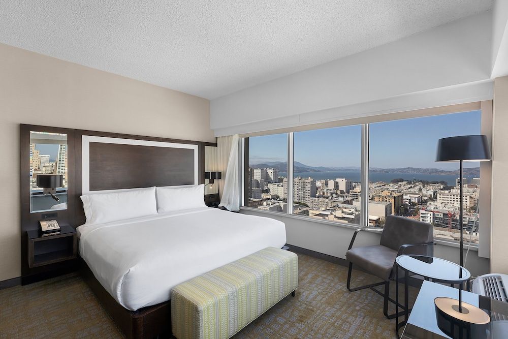 undefined Holiday Inn Golden Gateway by IHG 2