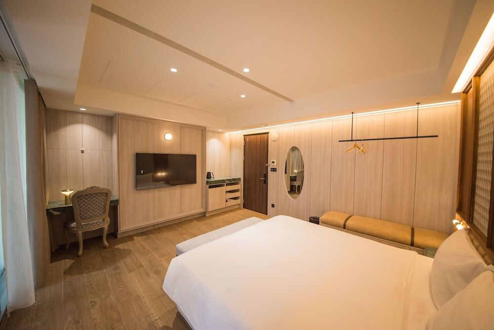 Hotel de Ľeau Superior Double Room 3