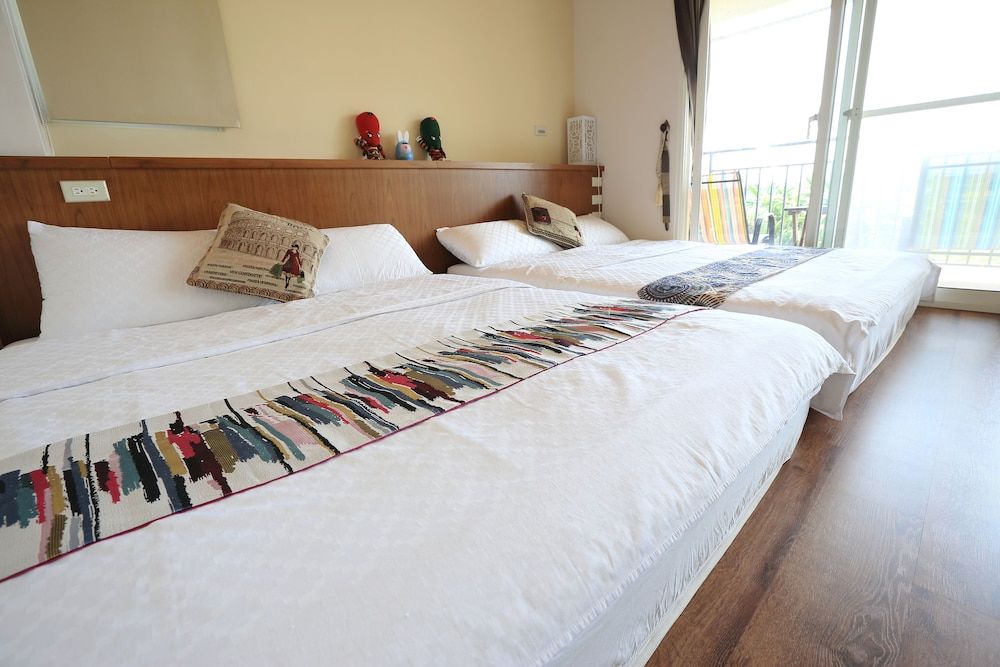 Fun Relax B&B Deluxe Quadruple Room 2