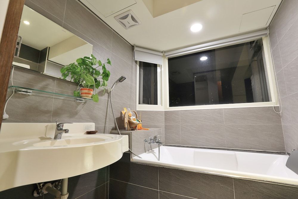 Fun Relax B&B Deluxe Quadruple Room 7