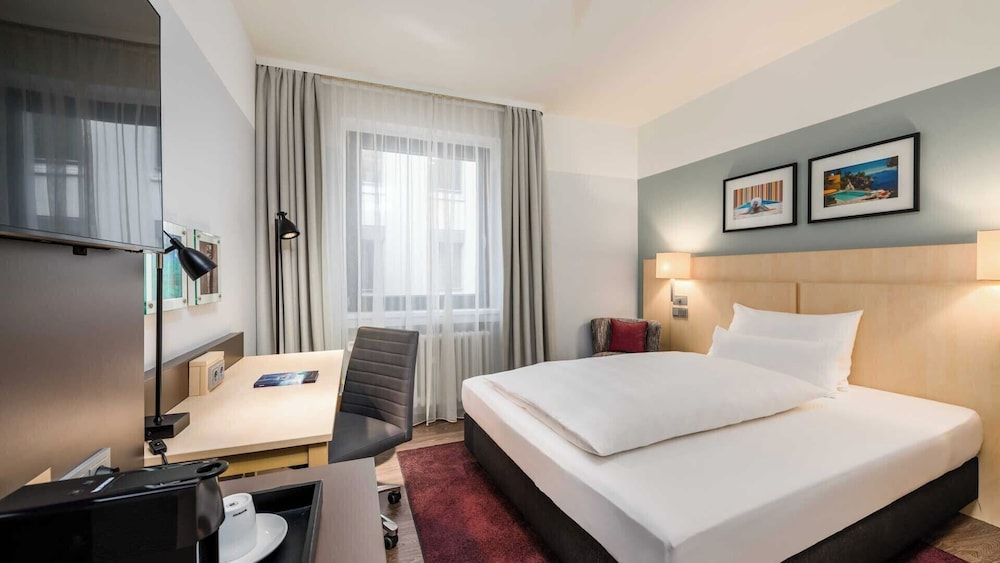 undefined Hotel Lyskirchen Köln 9