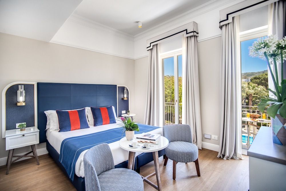 undefined Hotel Mediterraneo 4