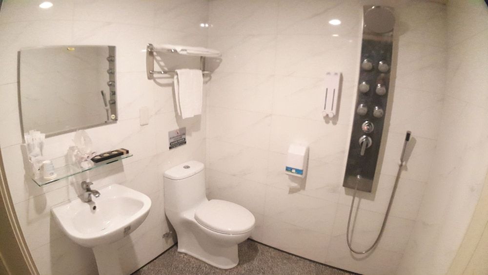 Walker Hotel - Zhengyi Economy Double Room 6