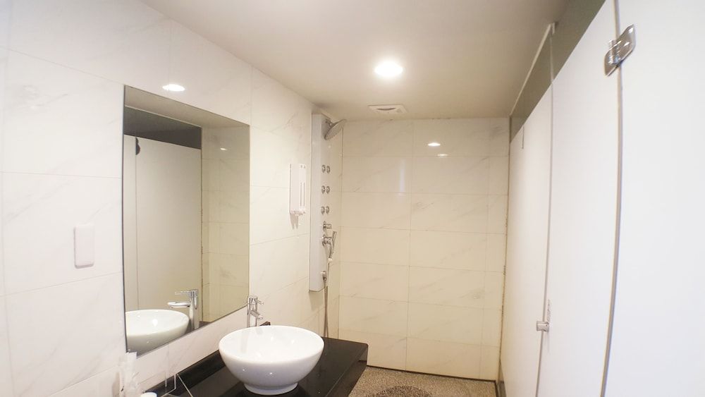 Walker Hotel - Zhengyi Economy Double Room 7