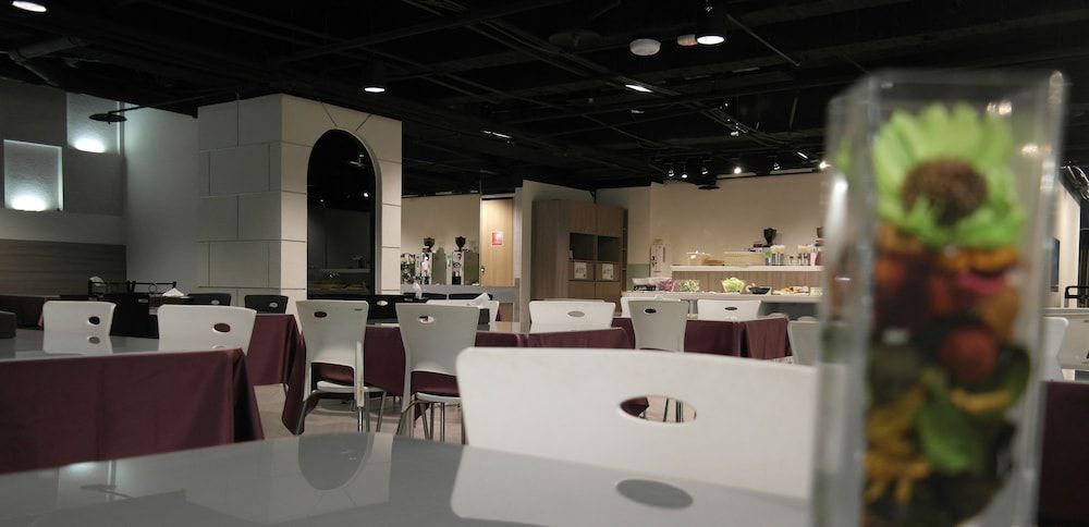 undefined Walker Hotel - Zhengyi 6