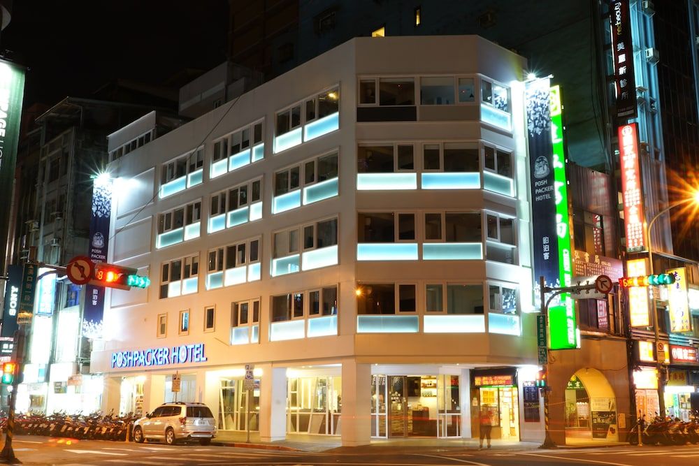 undefined Poshpacker Hotel 7