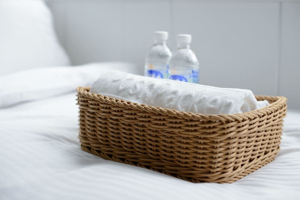 Poshpacker Hotel Triple Room, Shared Bathroom (with Window) 4