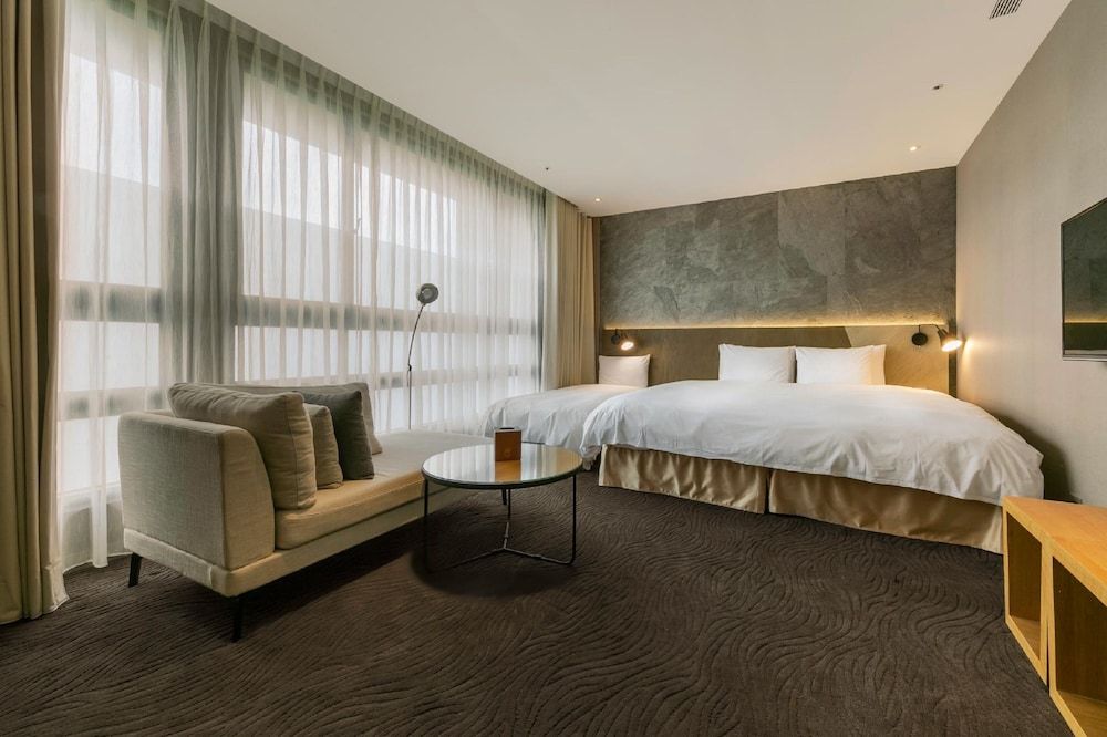 undefined Green World NanGang Hotel 5