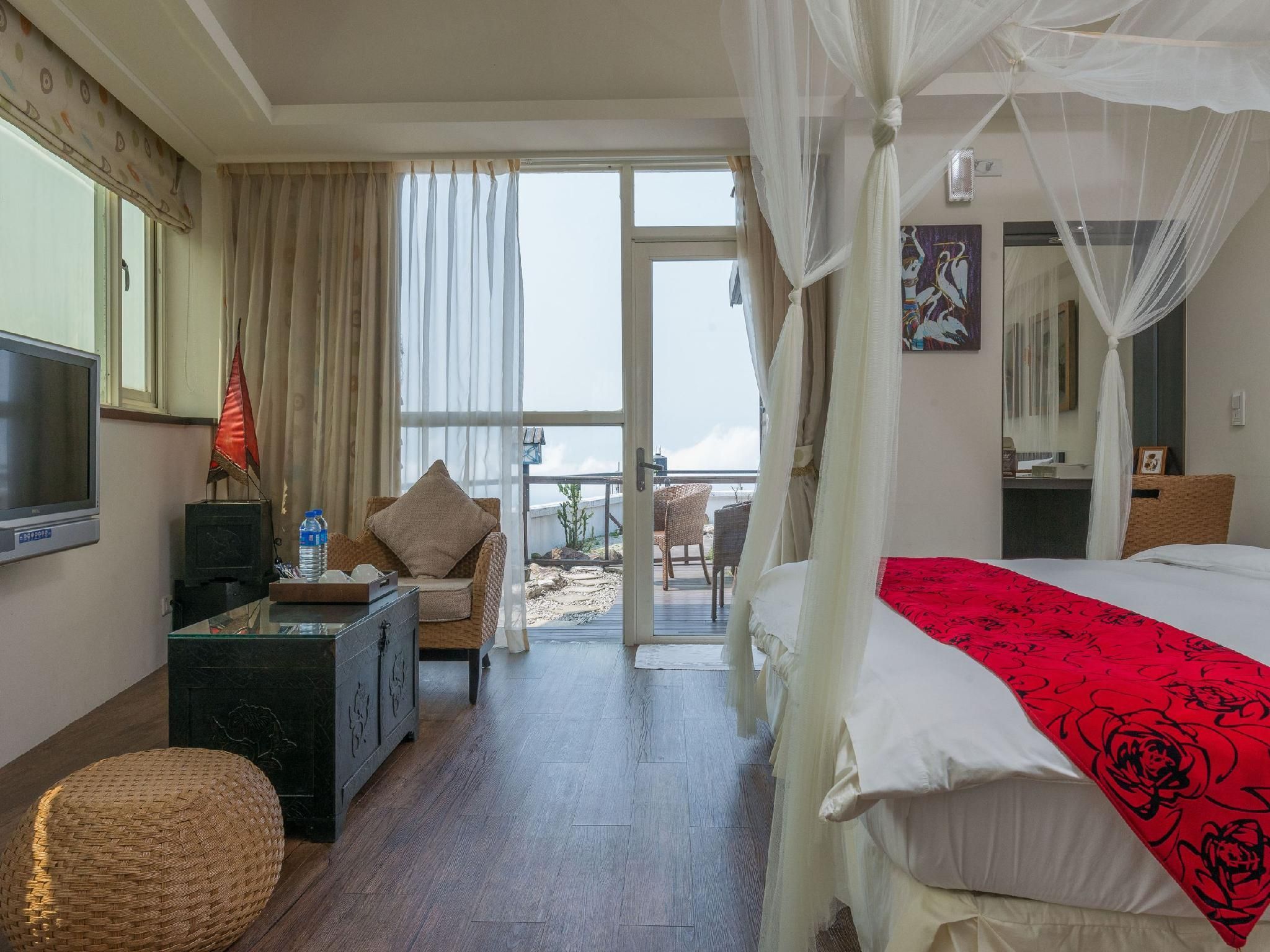 undefined Chiu Chunt Dint 7