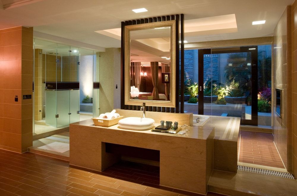 Yes Motel City Resort Paradise Luxury Suite (Daily check out is required) 8