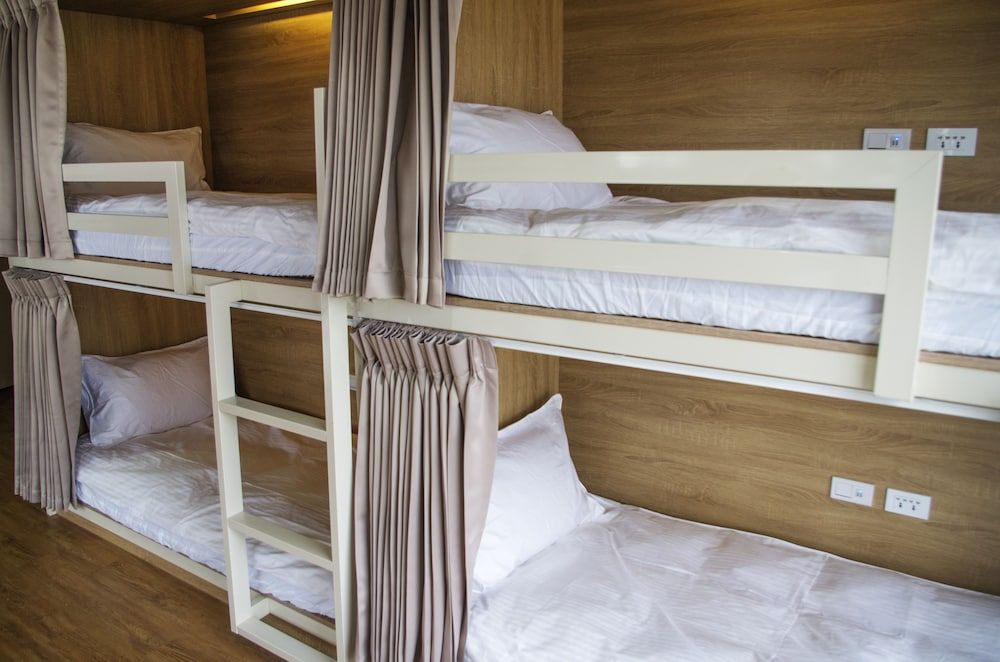 Paper Plane Hostel