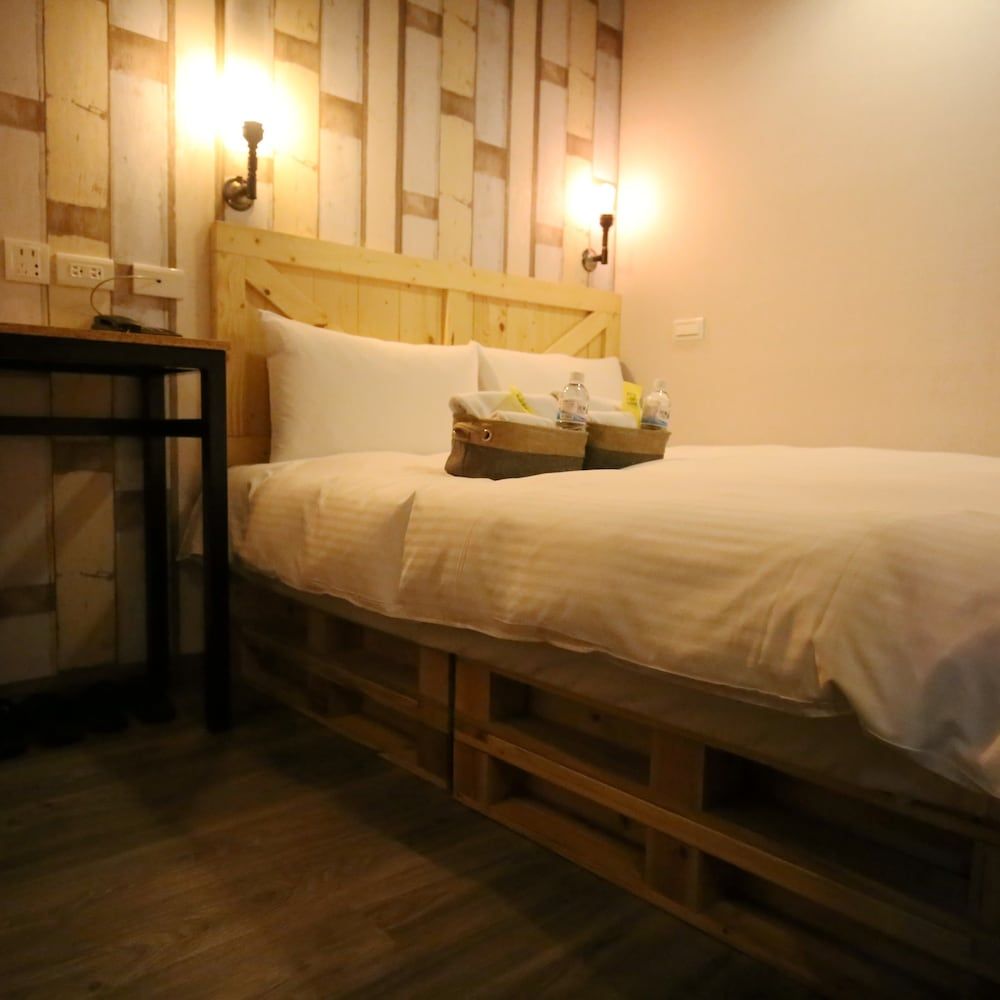 Nys Loft Hotel - Hostel Double Room, Shared Bathroom 4