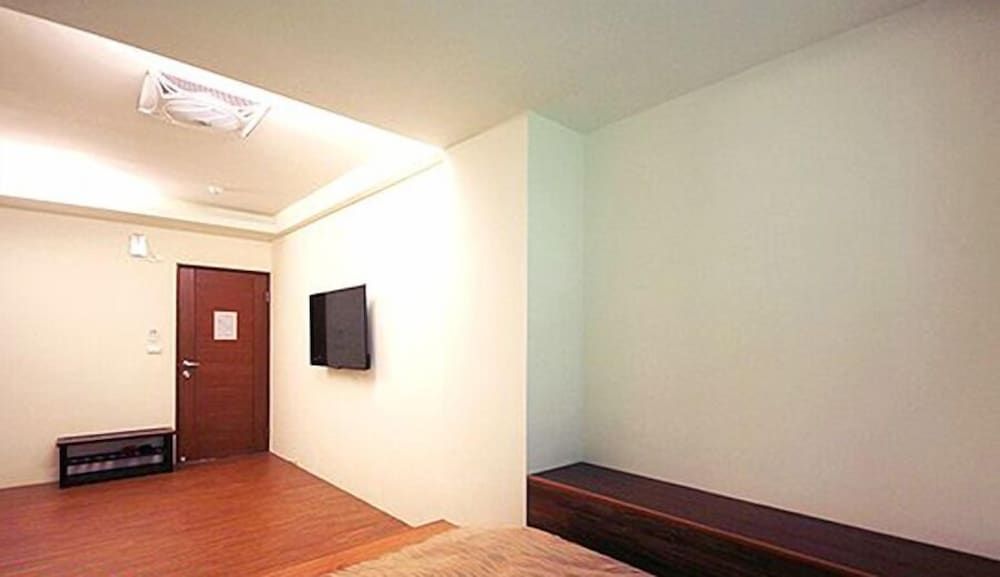 Shangti Standard Double Room 3