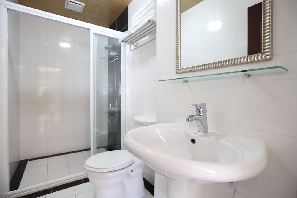 Anping 72 Hostel Comfort House, 5 Bedrooms 5