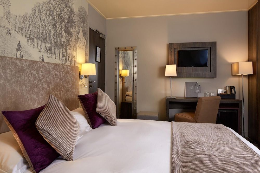 undefined Hotel Harvey