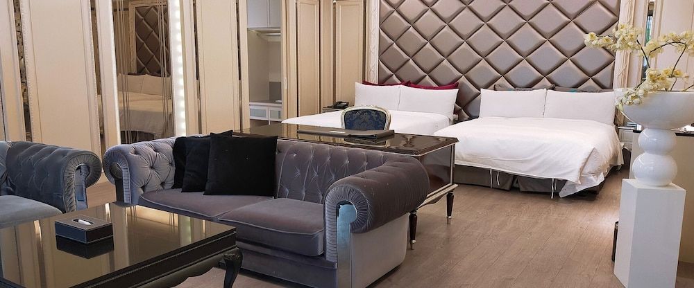 Icloud Luxury Resort & Hotel Royal Room, 1 Bedroom, Sauna, Tower (Check-in at 6PM) 4