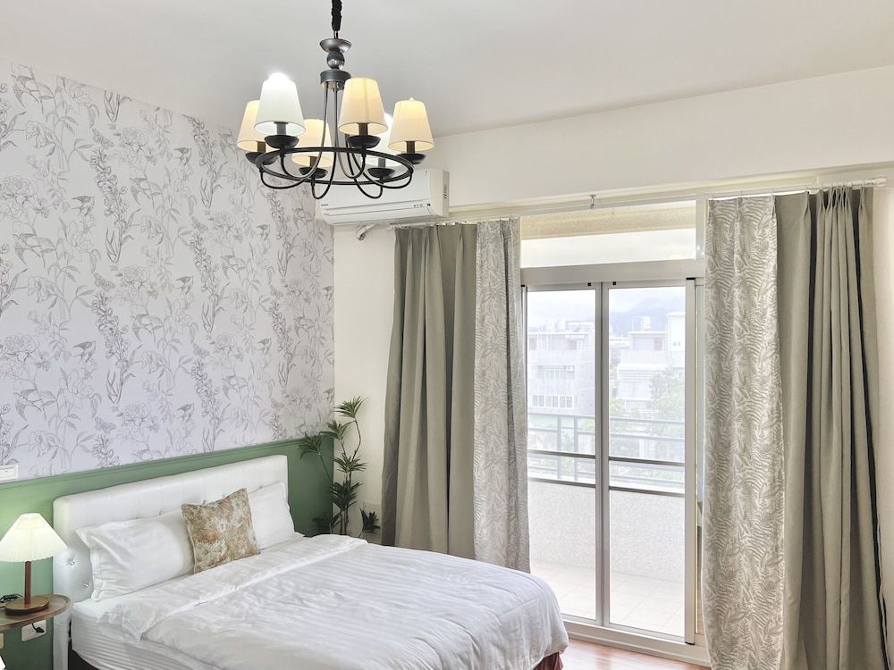 Yongan101 B&B Deluxe Double Room