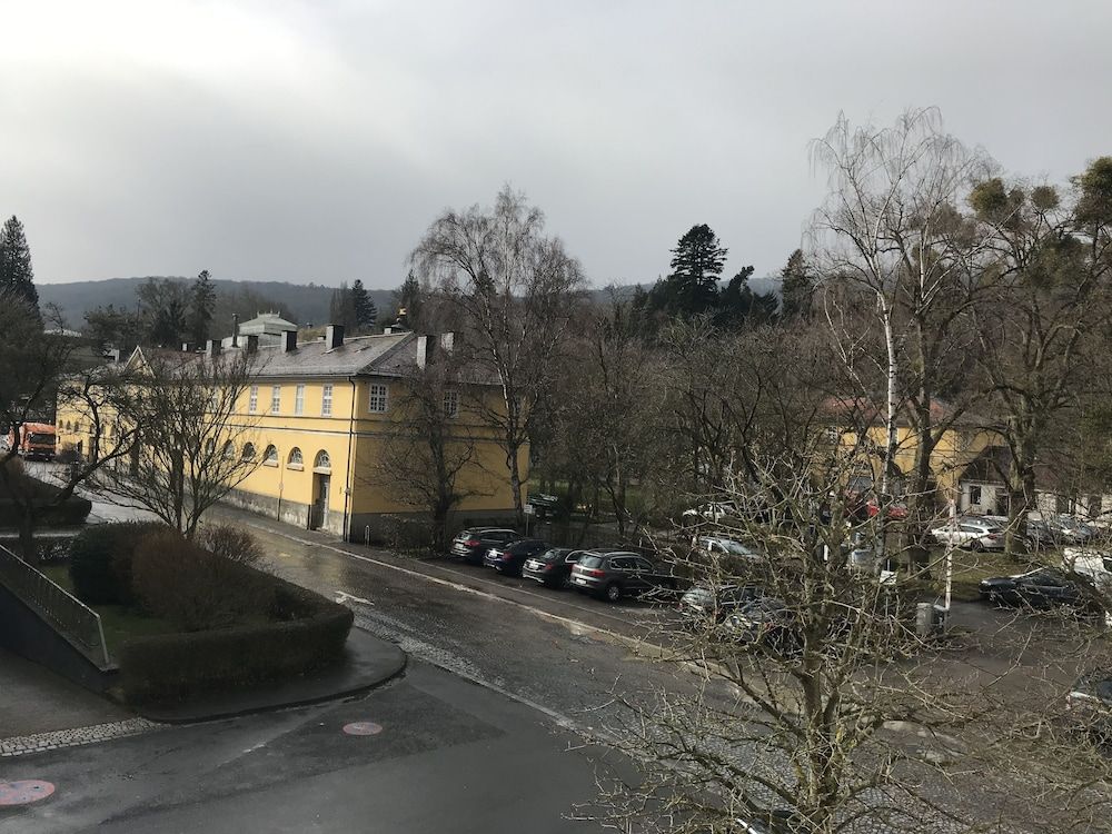 Schlosshotel Bad Wilhelmshöhe Comfort Double Room 6