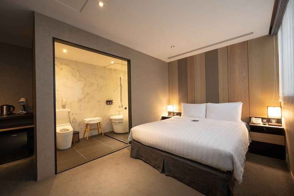 Room, Accessible